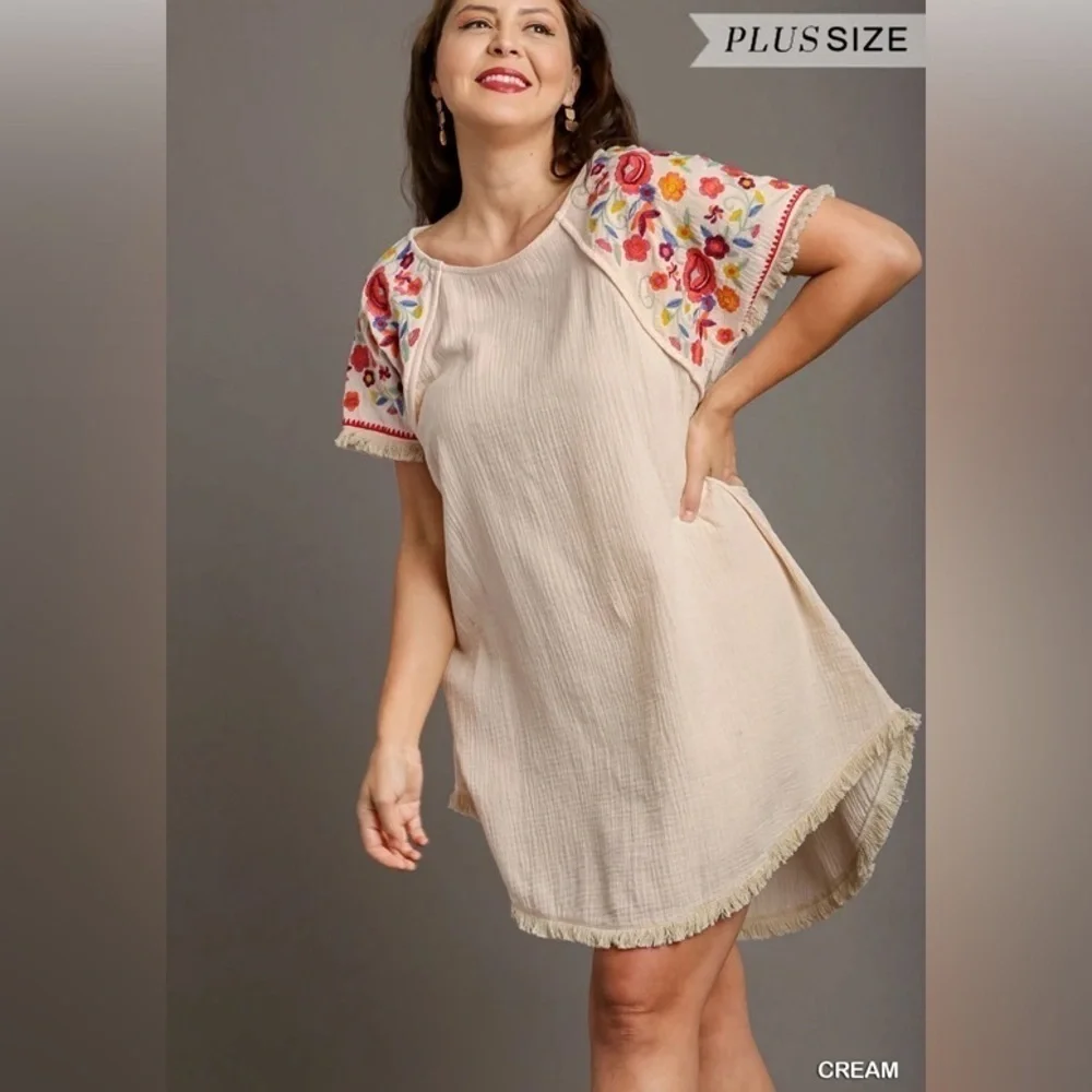 Cute UMGEE Dress within embroidery‎ details plus size